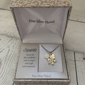 Snowflake & heart necklace sparkle with charms